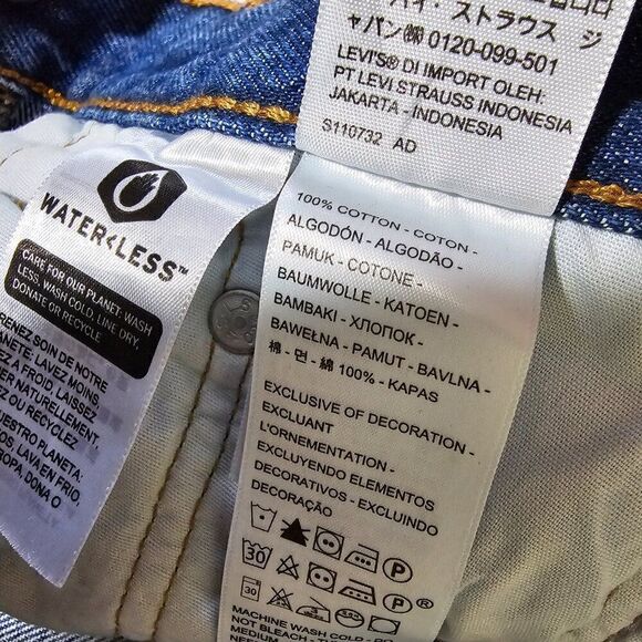 NWT LEVI'S 501 STRAIGHT RIPPED JEANS 27 X 26 WOMENS - Picture 11 of 16